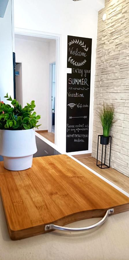 Apartman Leona ลอฟราน ภายนอก รูปภาพ