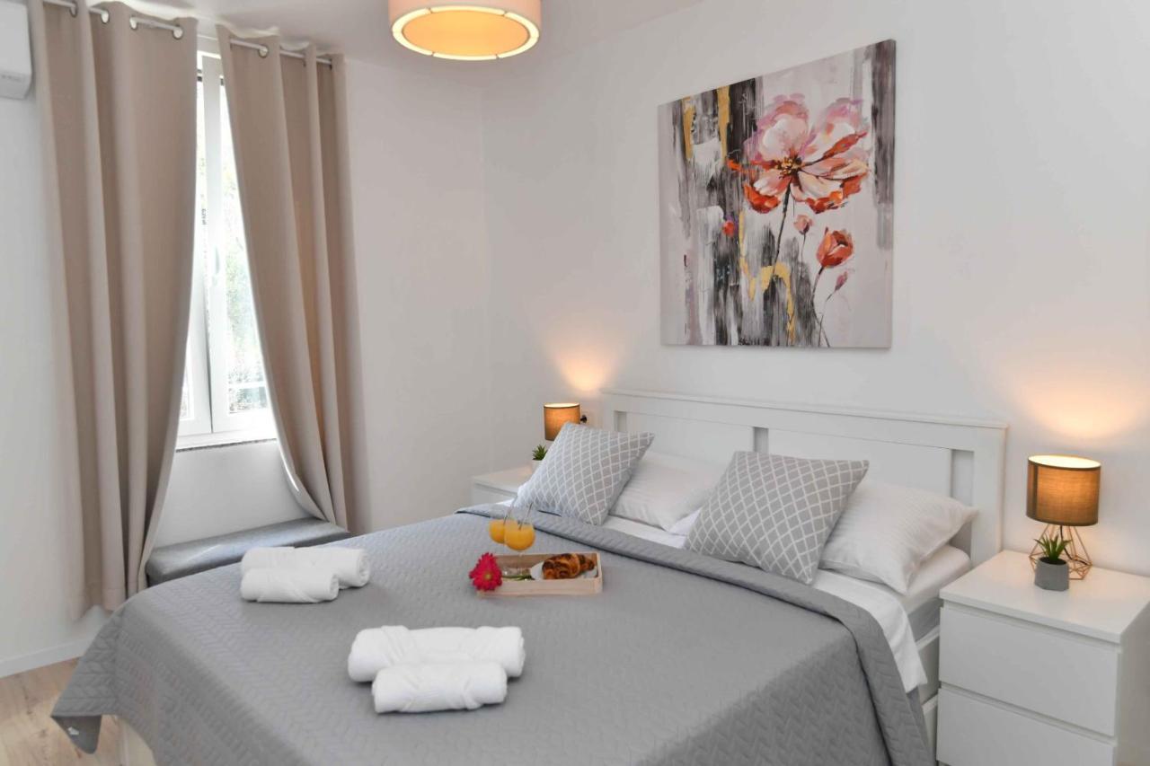 Apartman Leona ลอฟราน ภายนอก รูปภาพ