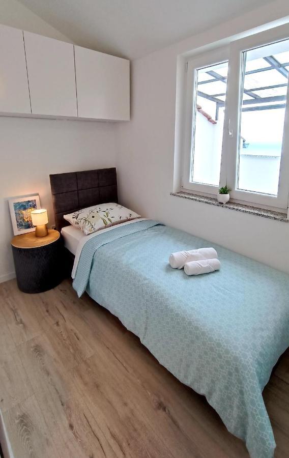 Apartman Leona ลอฟราน ภายนอก รูปภาพ